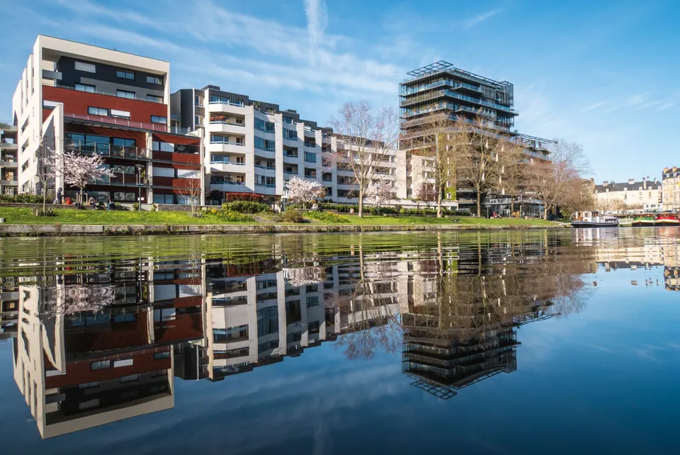 Quai de la Prévalaye au bord de la Vilaine, à Rennes